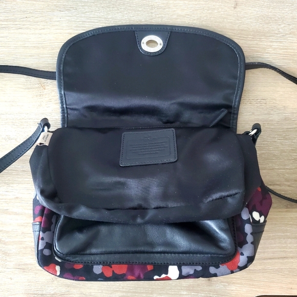 Coach Floral Crossbody Bag - Picture 7 of 11